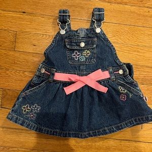 Vintage Oshkosh Babygirls Denim Floral Overalls Dress Sz 3/6mos